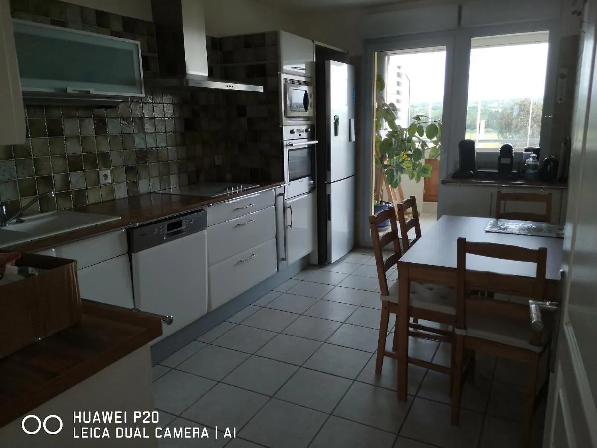 Appartement 4Pers ,3 Etage Dernier, Duplex Spacieux Clim, Piscine ,Parking Prive Fermer Fréjus